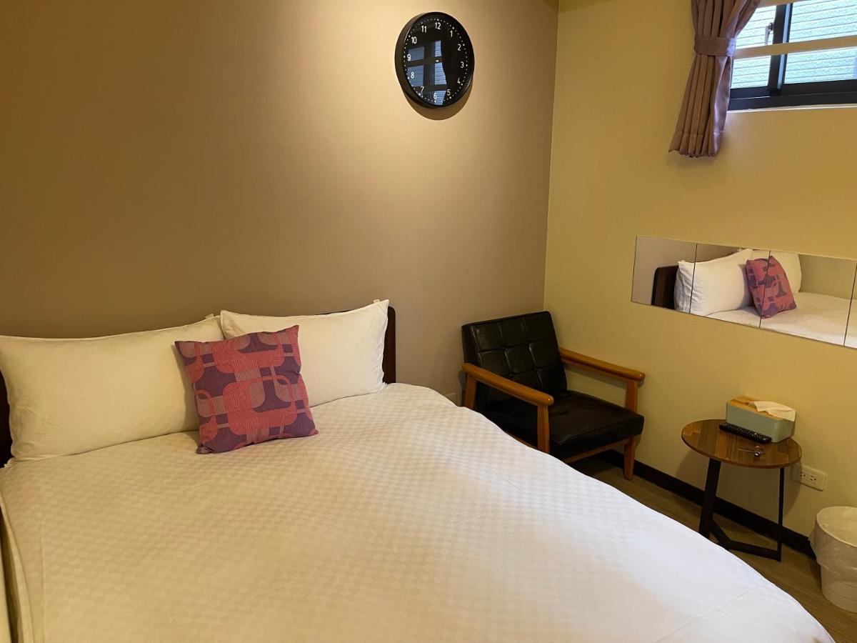 Apartament 台中一中街格雷熊 Zewnętrze zdjęcie
