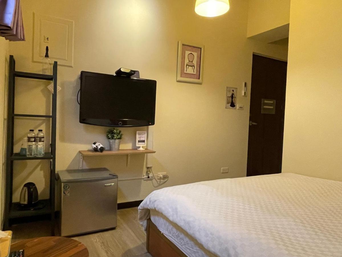 Apartament 台中 i Zhong 街 g re Xiong Zewnętrze zdjęcie